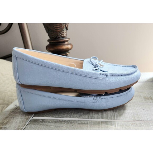 Calvin Klein Women's Size 7.5 M Logo Loafer Shoes Pebbled Leather Baby Blue - Picture 6 of 9